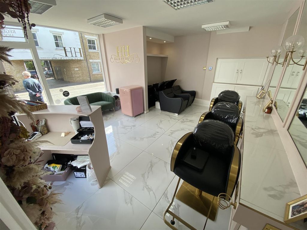 Property photo 2 of 9 Img_5503.Jpg