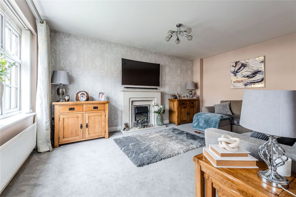 Property photo 2 of 17 Picture No. 02