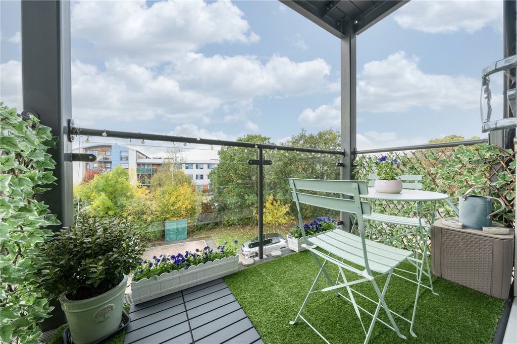 Property photo 3 of 13 Picture No. 12