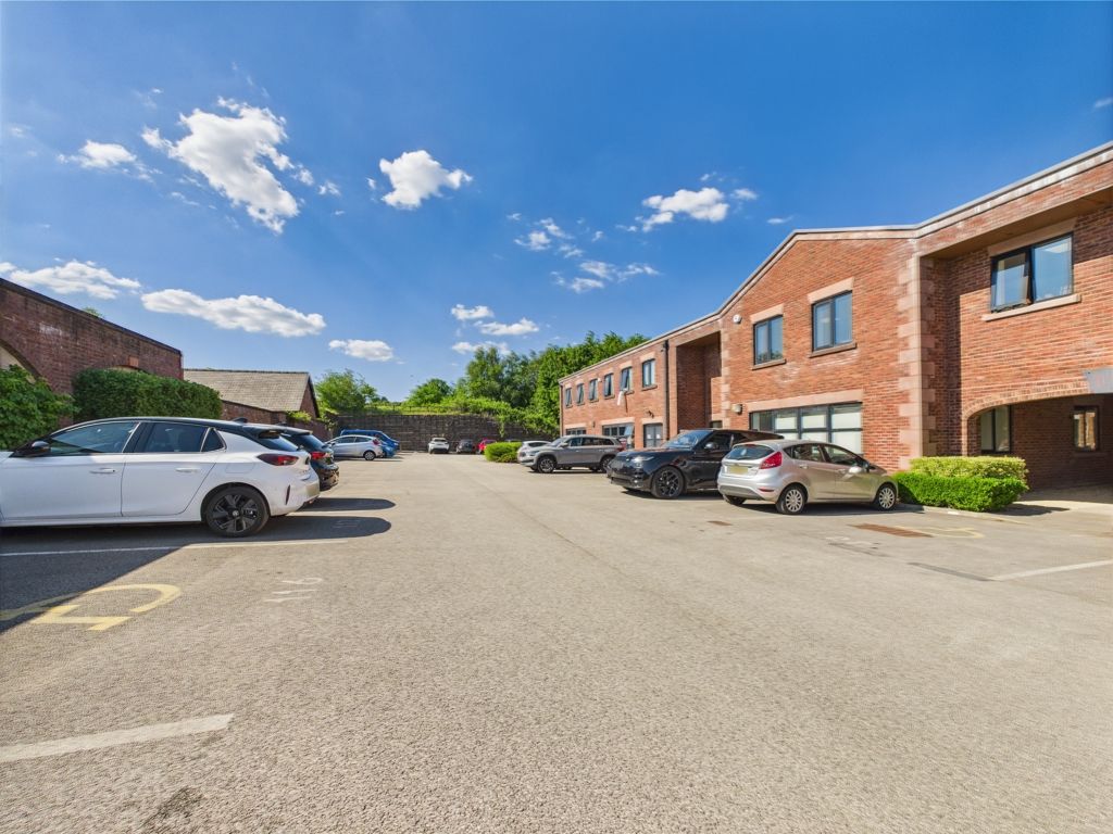 Property photo 3 of 10 Photo 3