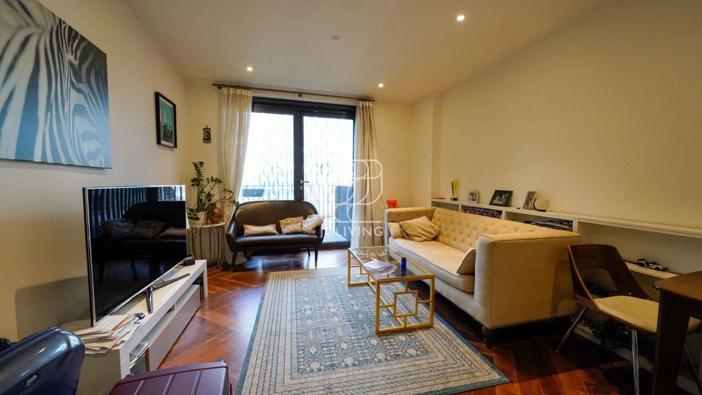 Property photo 1 of 13 Ambassador Building, 5 New Union Square, Sw11