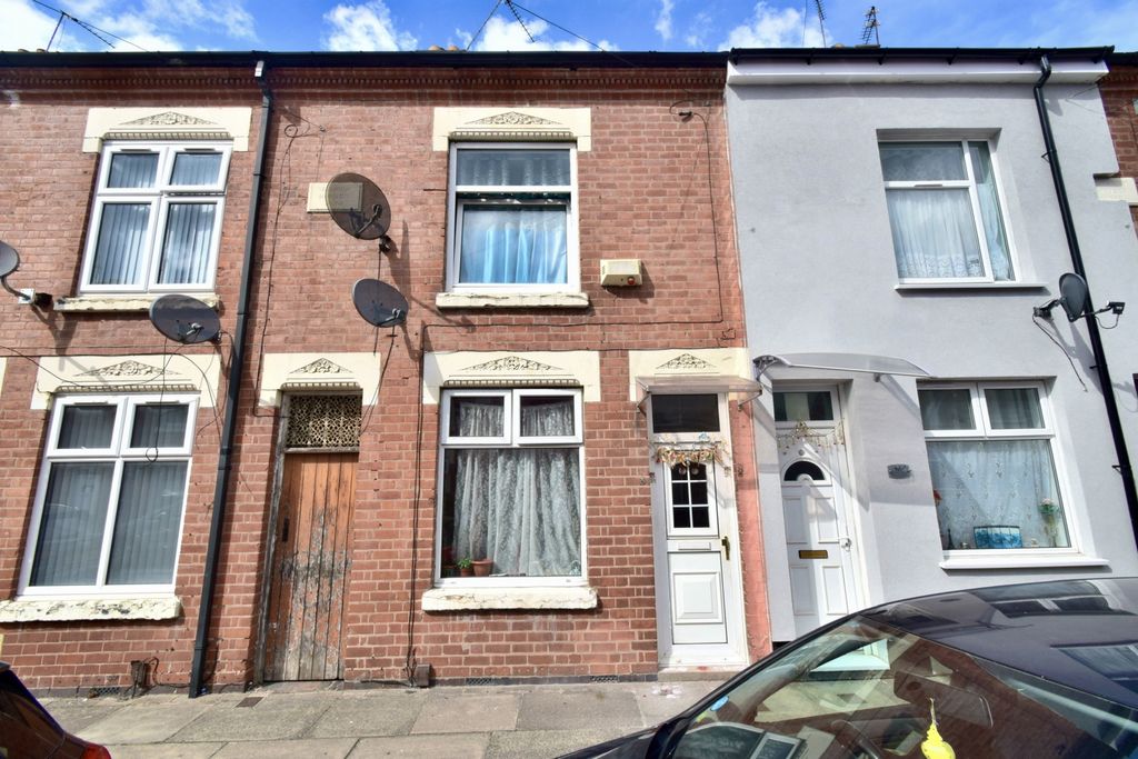 Property photo 1 of 10 Wand Street, Off Melton Road, Leicester, Leicestershire, Le4 5BT