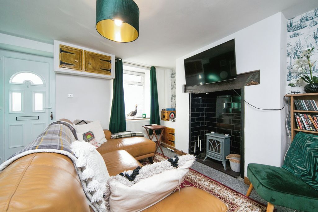 Property photo 3 of 17 Photography