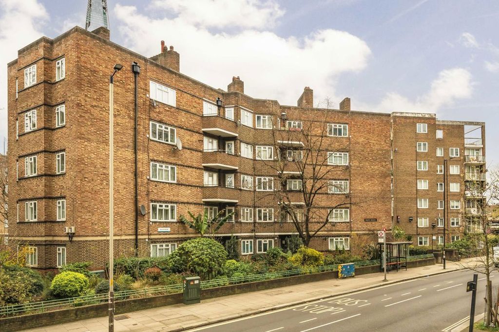 Property photo 1 of 5