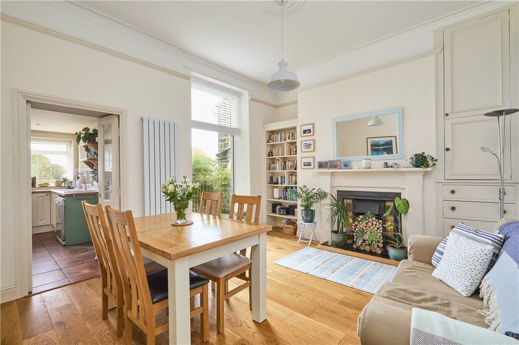 Property photo 3 of 21 Dining Room