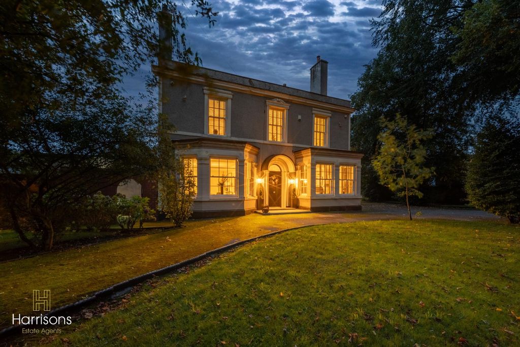 Property photo 1 of 74 5443270