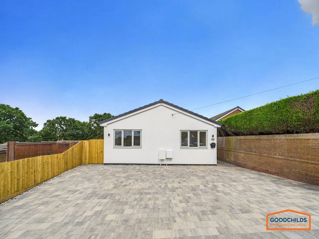 Property photo 1 of 5
