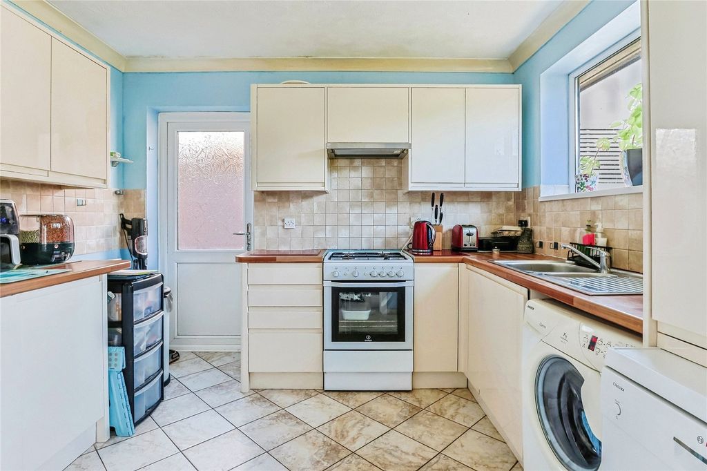 Property photo 3 of 18 Picture No. 18