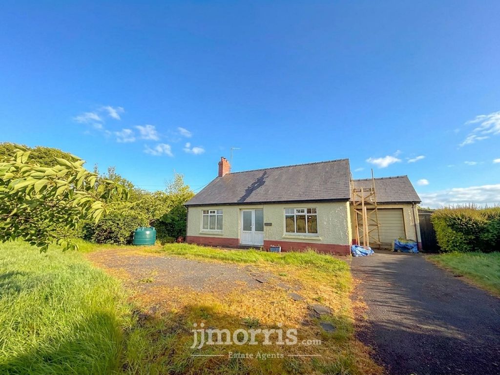 Property photo 1 of 31