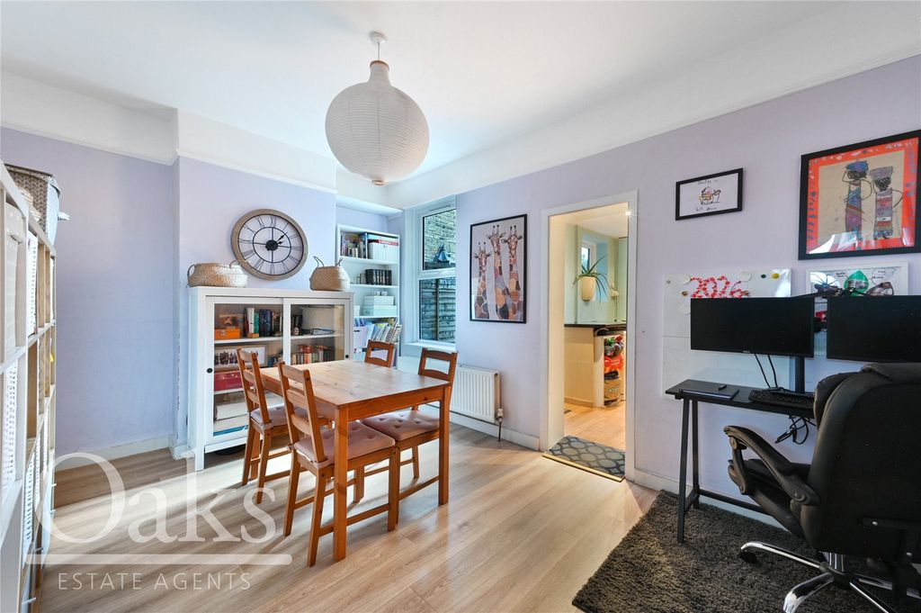 Property photo 3 of 12 Picture No. 08