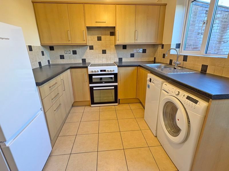 Property photo 3 of 7 Photo 3