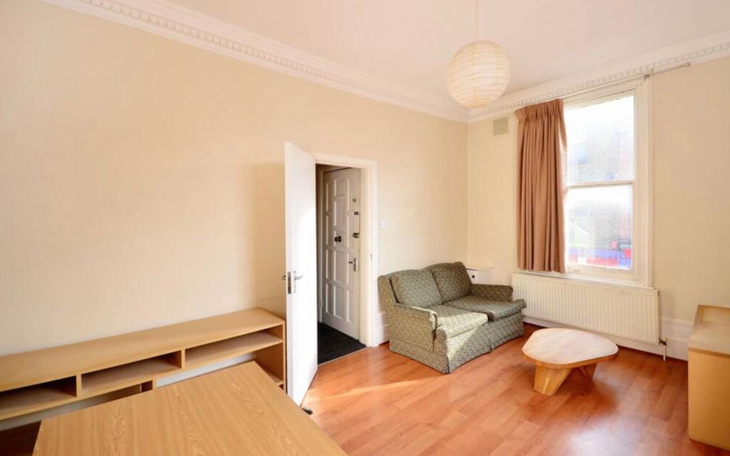 Property photo 2 of 5