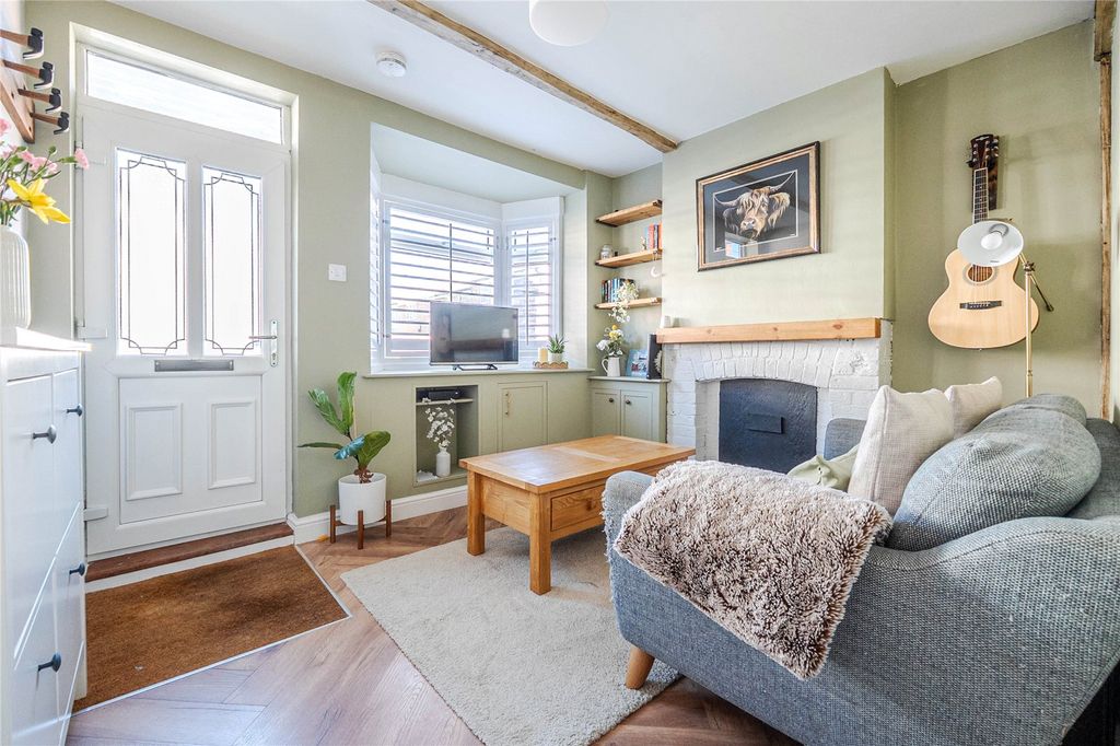 Property photo 2 of 14 Picture No. 01