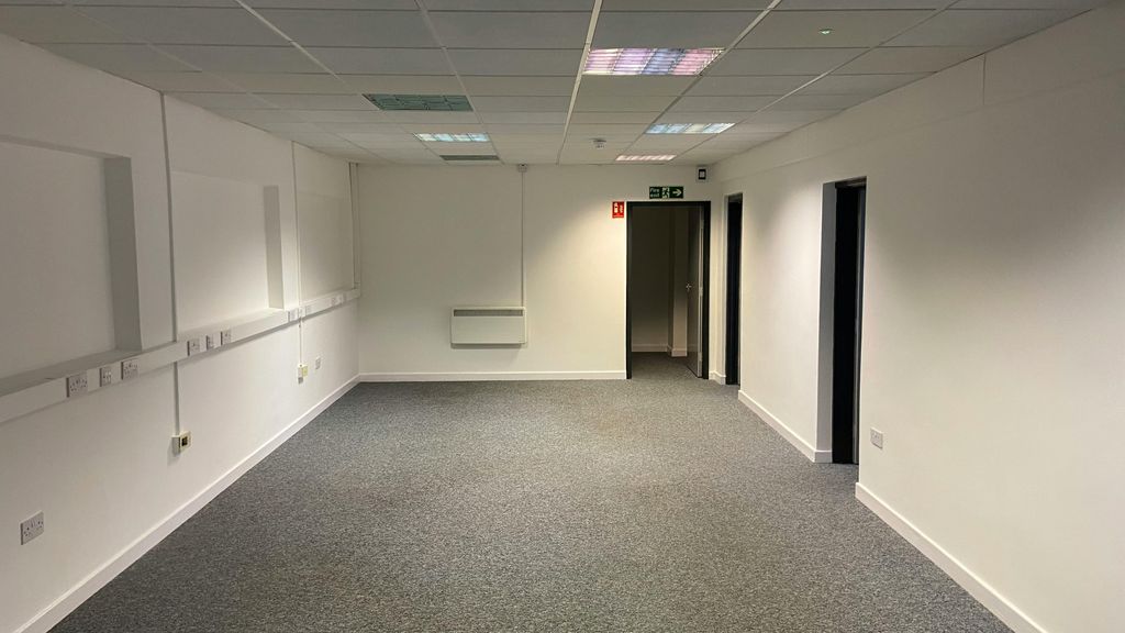 Property photo 3 of 4 Image 3