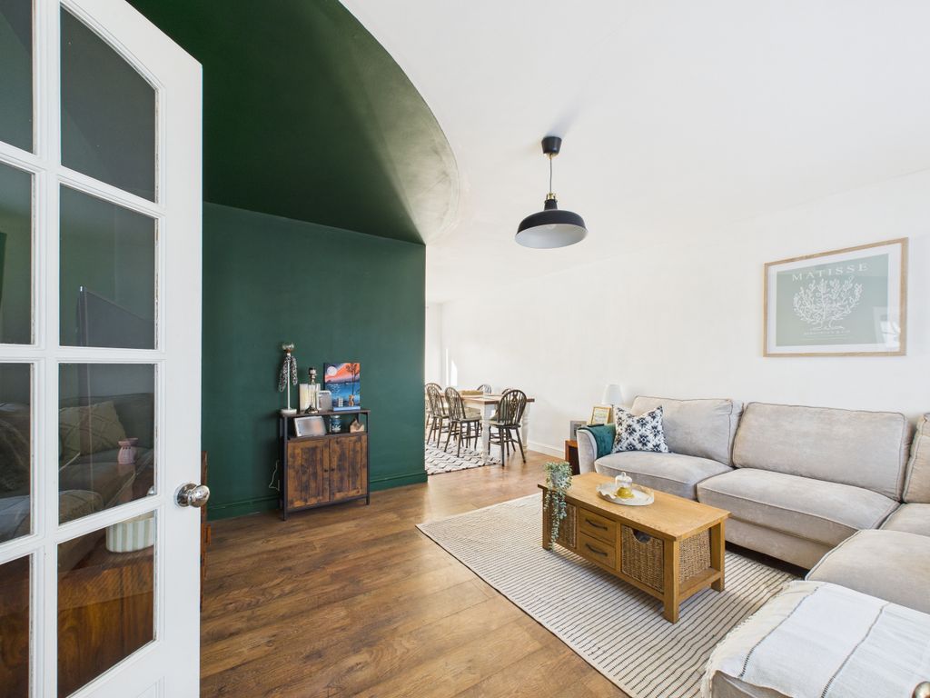 Property photo 2 of 13 Reception 1