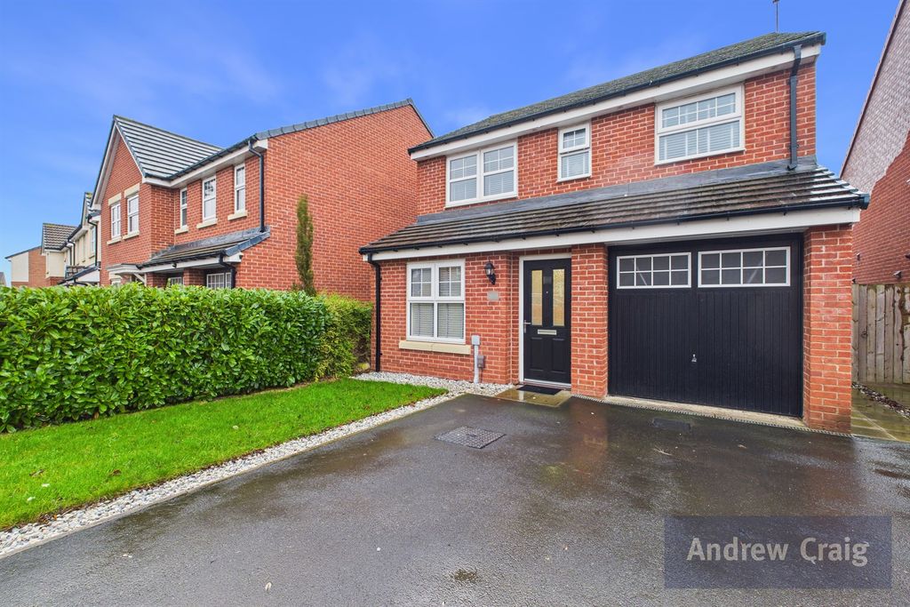 Property photo 1 of 11 (Main)