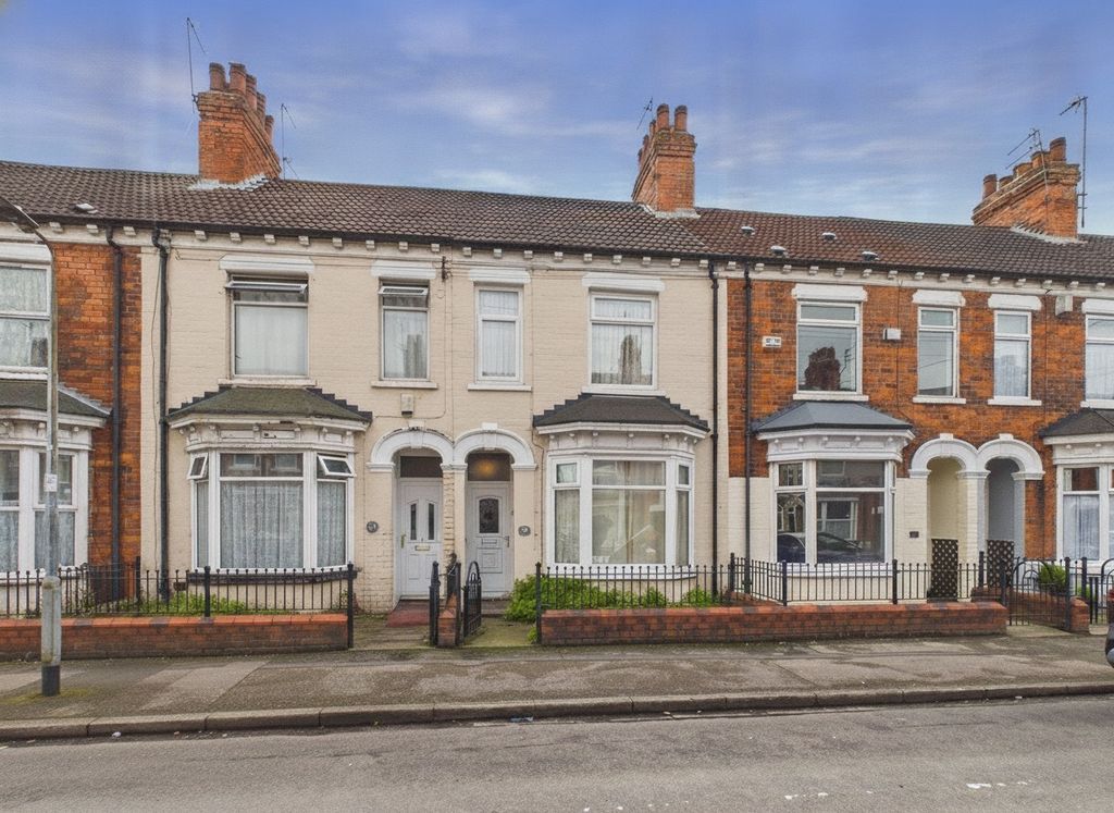 Property photo 1 of 12 4807921