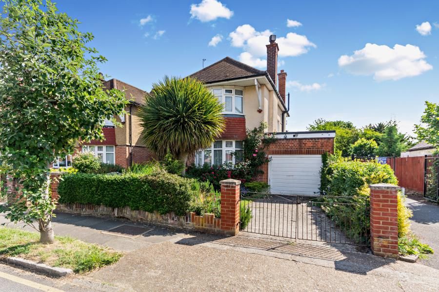 Property photo 1 of 10