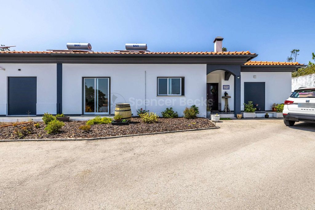 Property photo 2 of 34