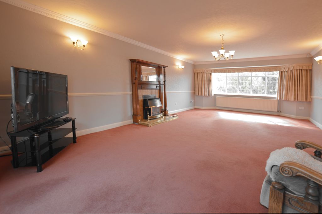 Property photo 3 of 27 3