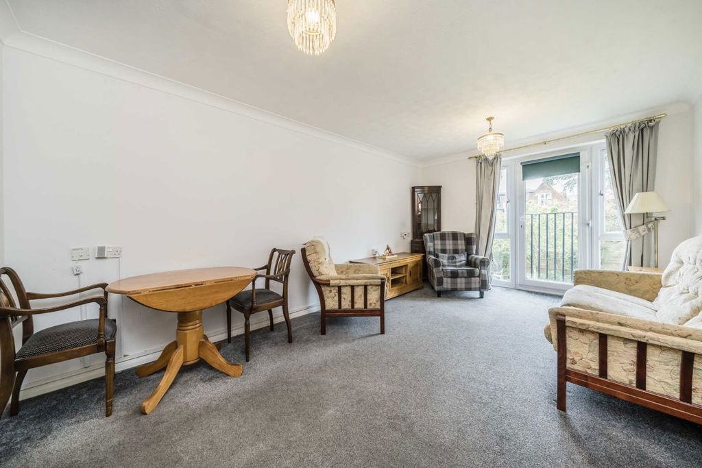 Property photo 2 of 4