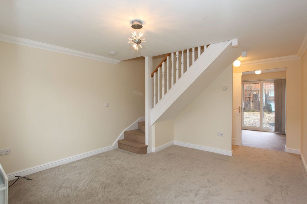 Property photo 3 of 18 Img_1354