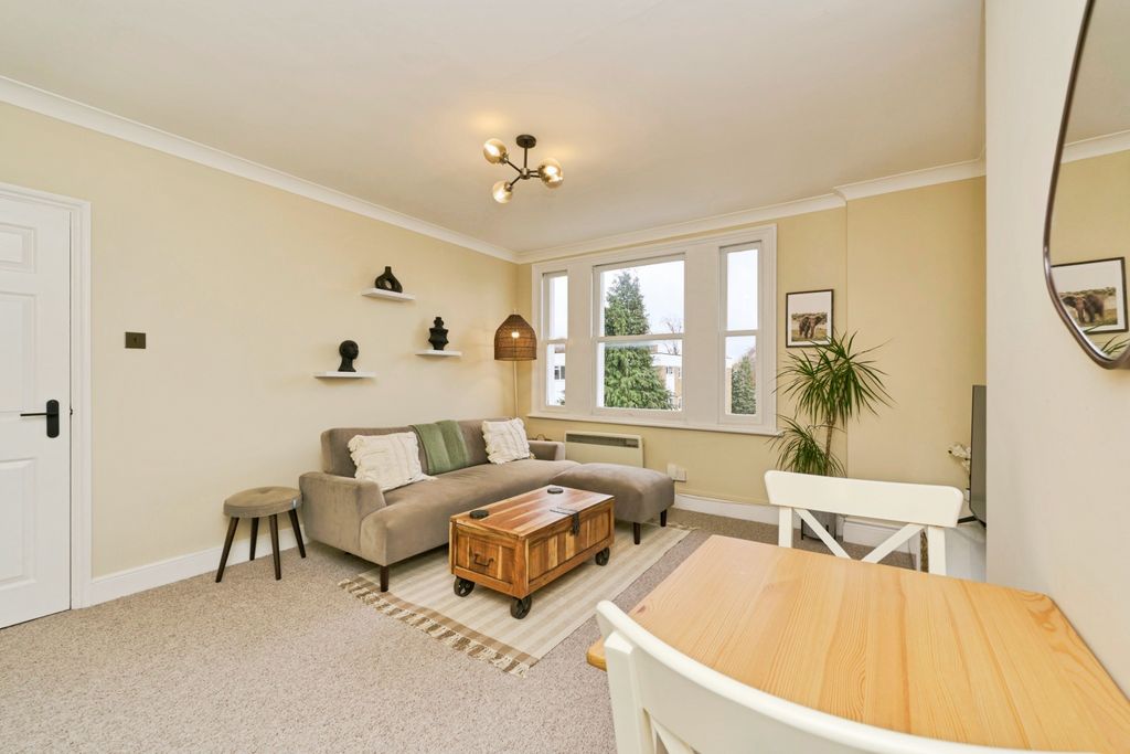 Property photo 2 of 20 Reception Room