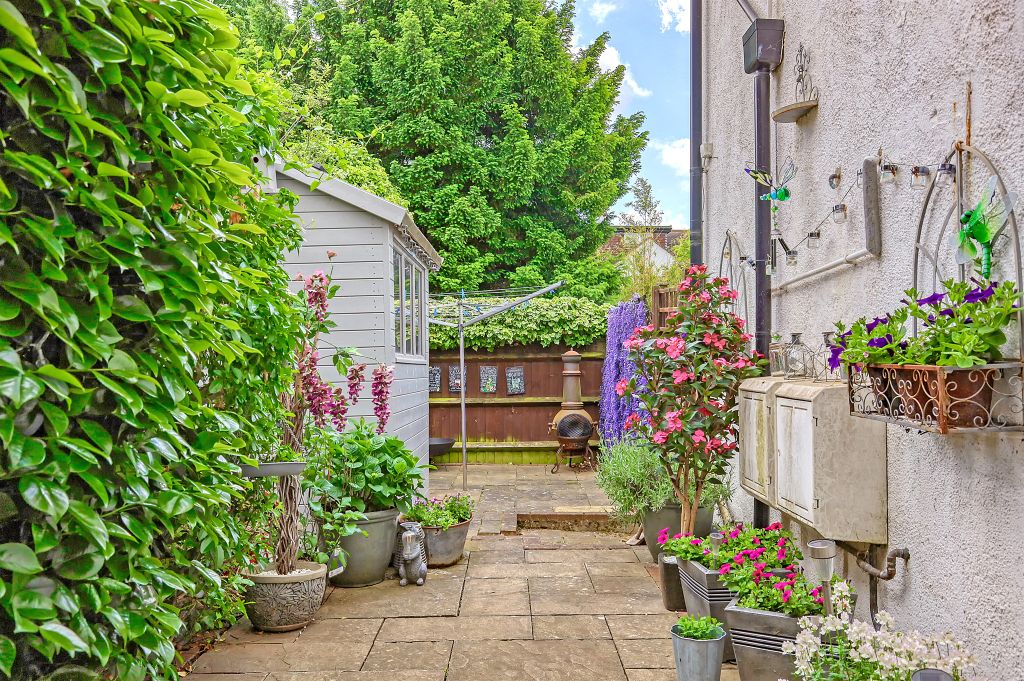 Property photo 1 of 13