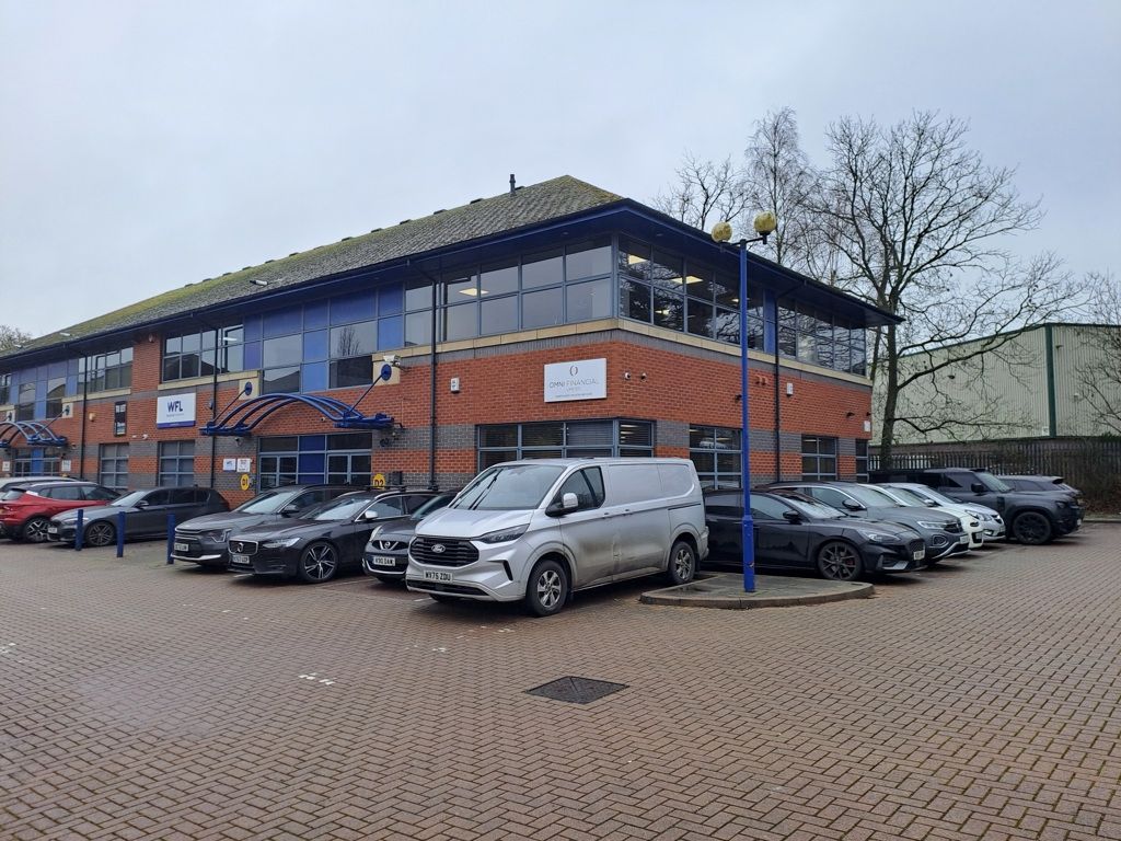 Property photo 1 of 8 Photo 9