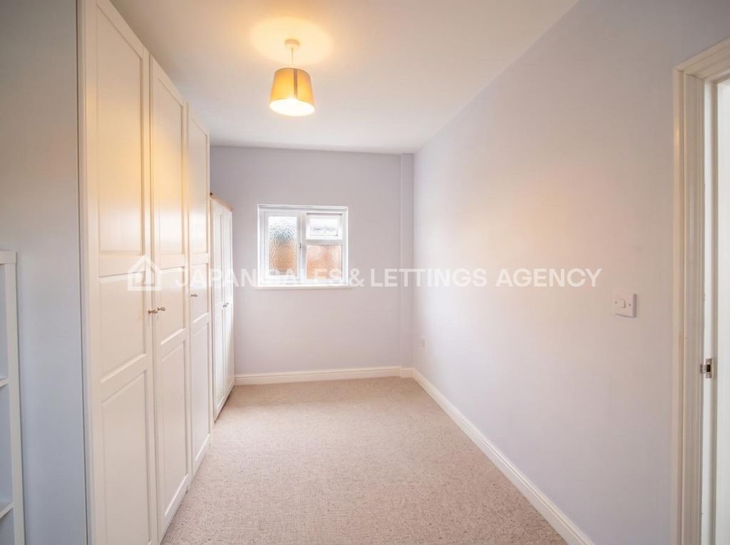 Property photo 3 of 6 Comp_8A16747B59909F4485B8c764Eedadffa (1).Png