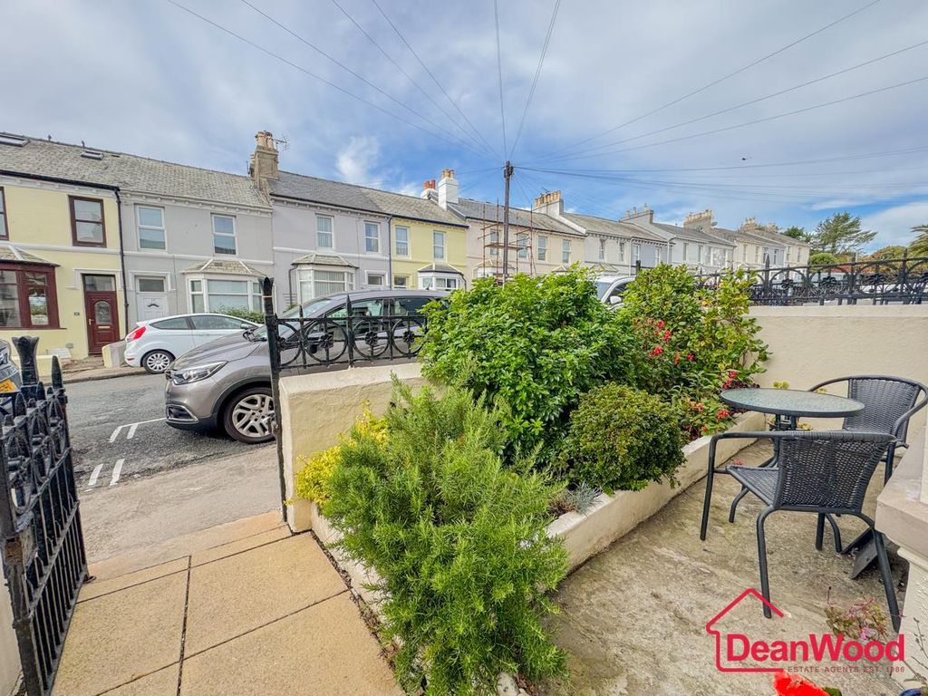 Property photo 3 of 22 3.Jpg