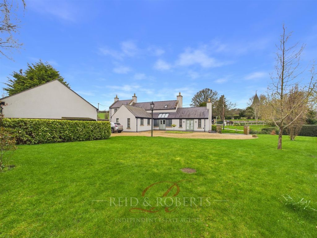 Property photo 1 of 34 Cam05148G0-Pr0147-Still047.Jpg