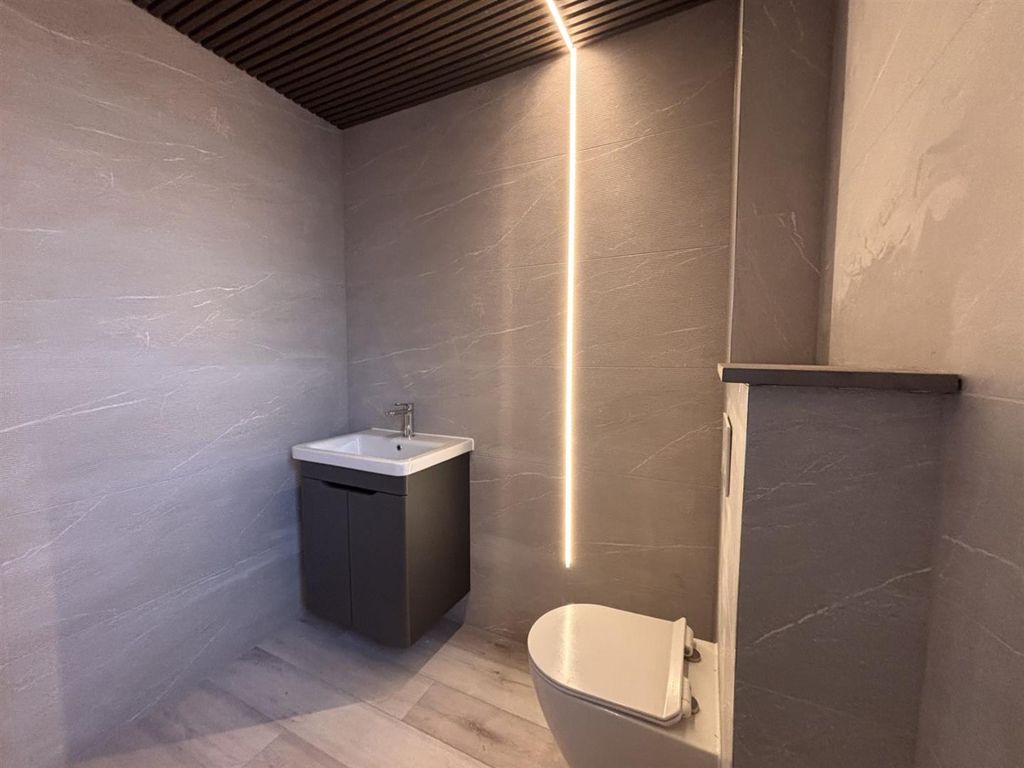 Property photo 3 of 10 7.Png