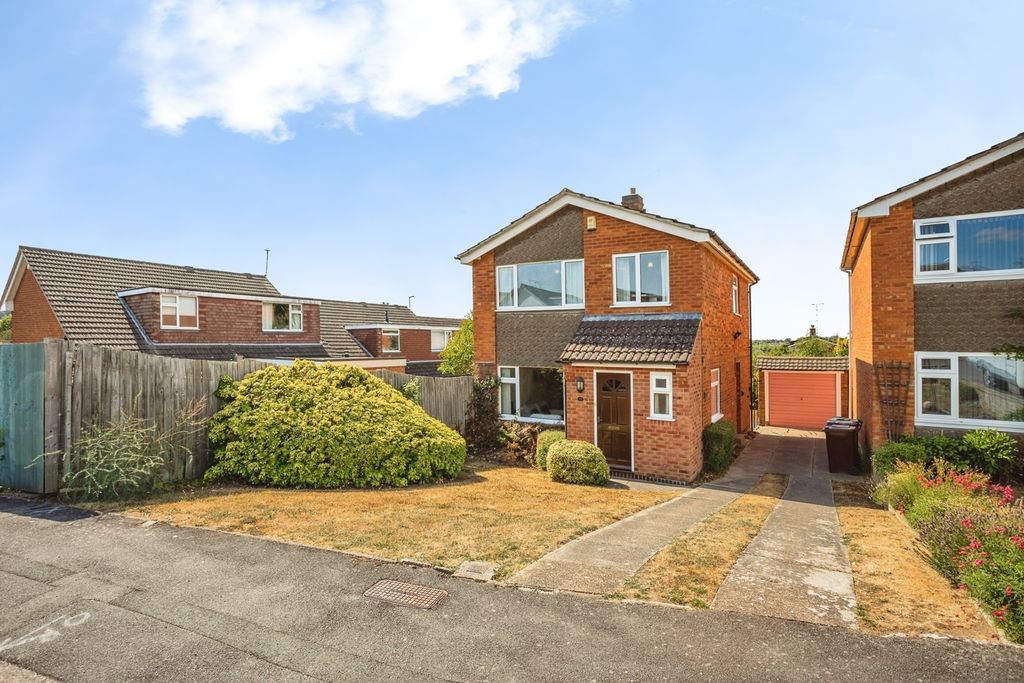 Property photo 2 of 18 Pbox-Img.Jpg