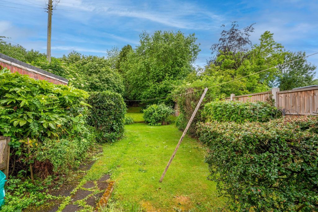 Property photo 2 of 18 Photograph 2