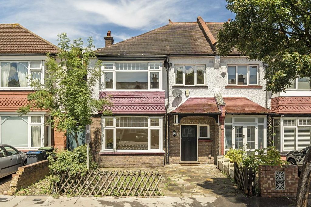 Property photo 1 of 10