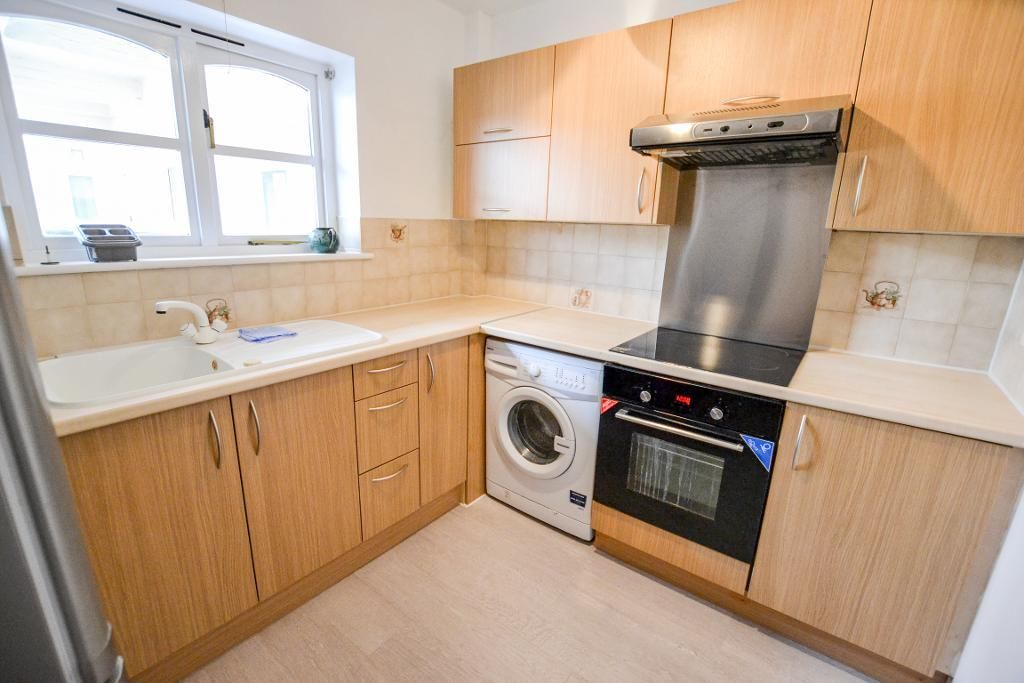 Property photo 1 of 8 Photo 1