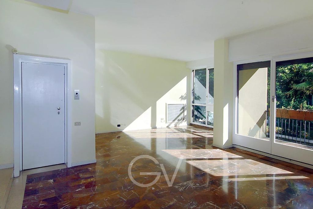 Property photo 2 of 24 <Alttext/>