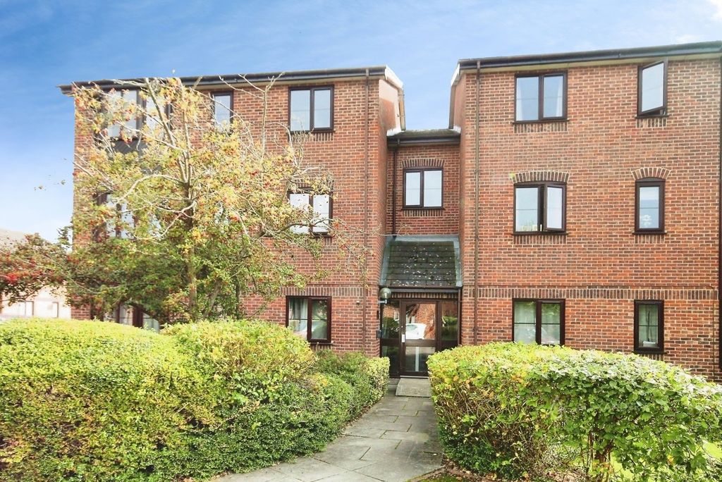 Property photo 1 of 8 Pbox-Img.Jpg