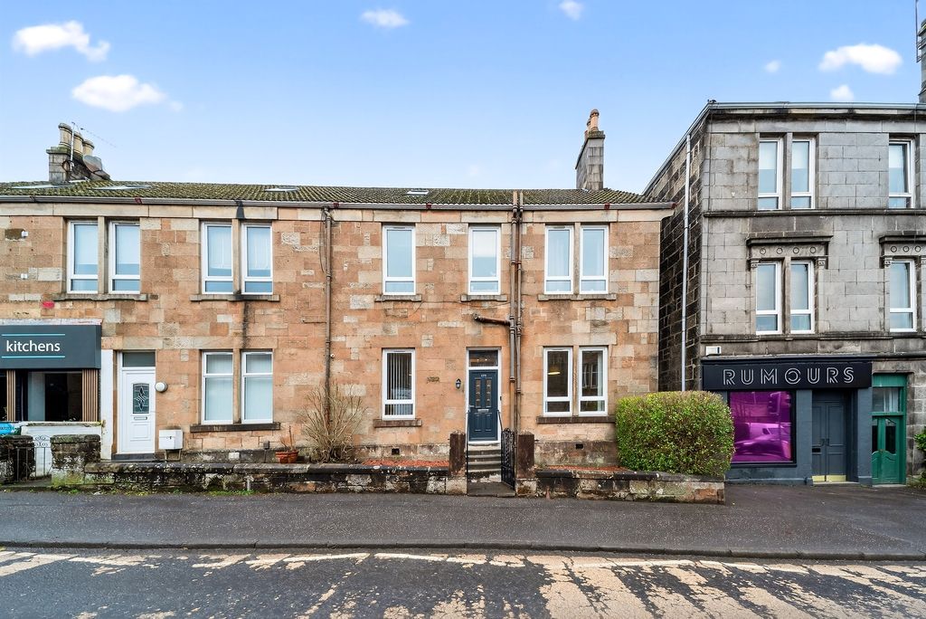 Property photo 2 of 11