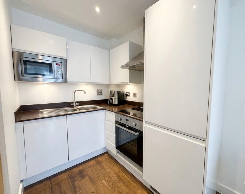 Property photo 2 of 5
