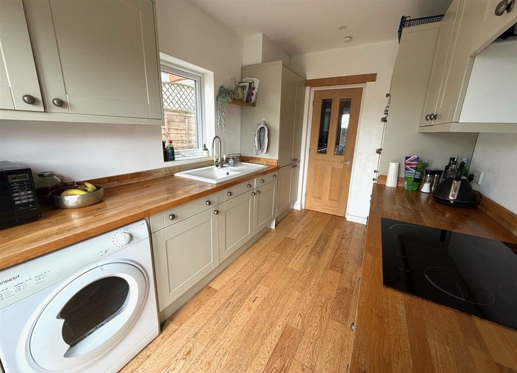 Property photo 1 of 13 Kitchen New