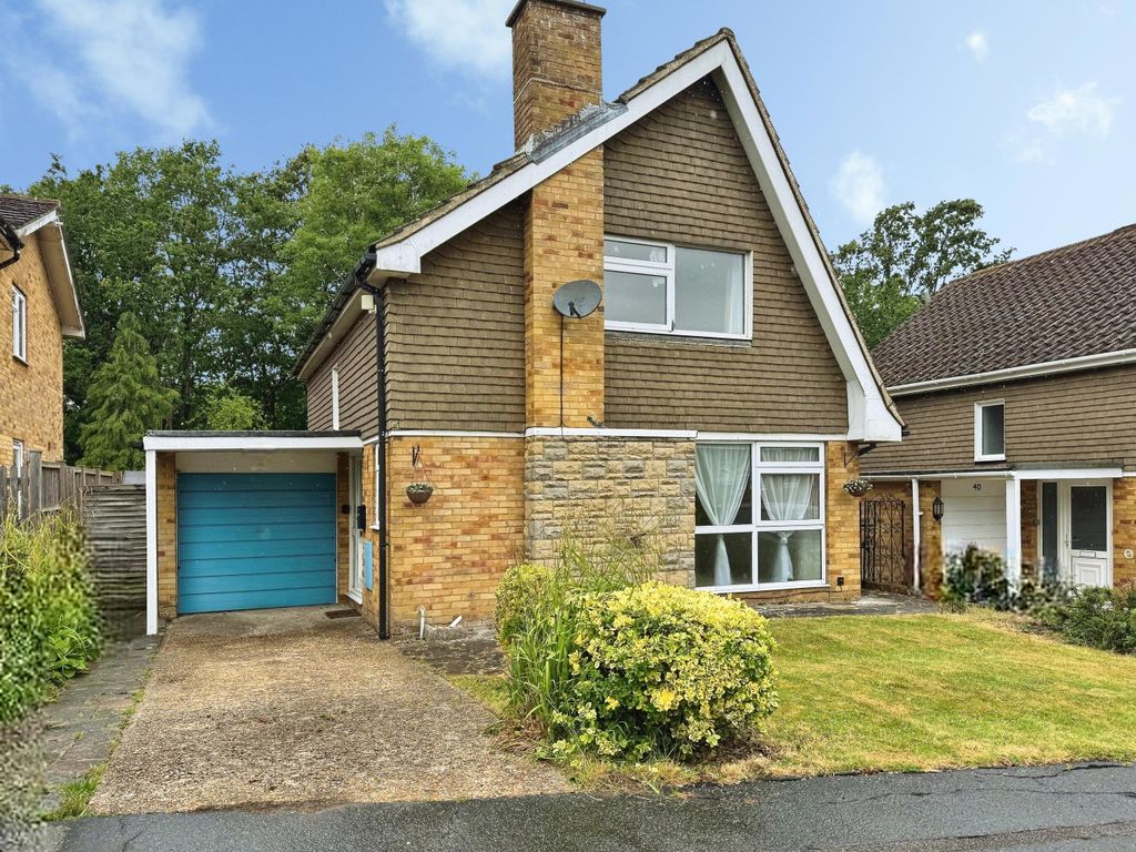 Property photo 1 of 11