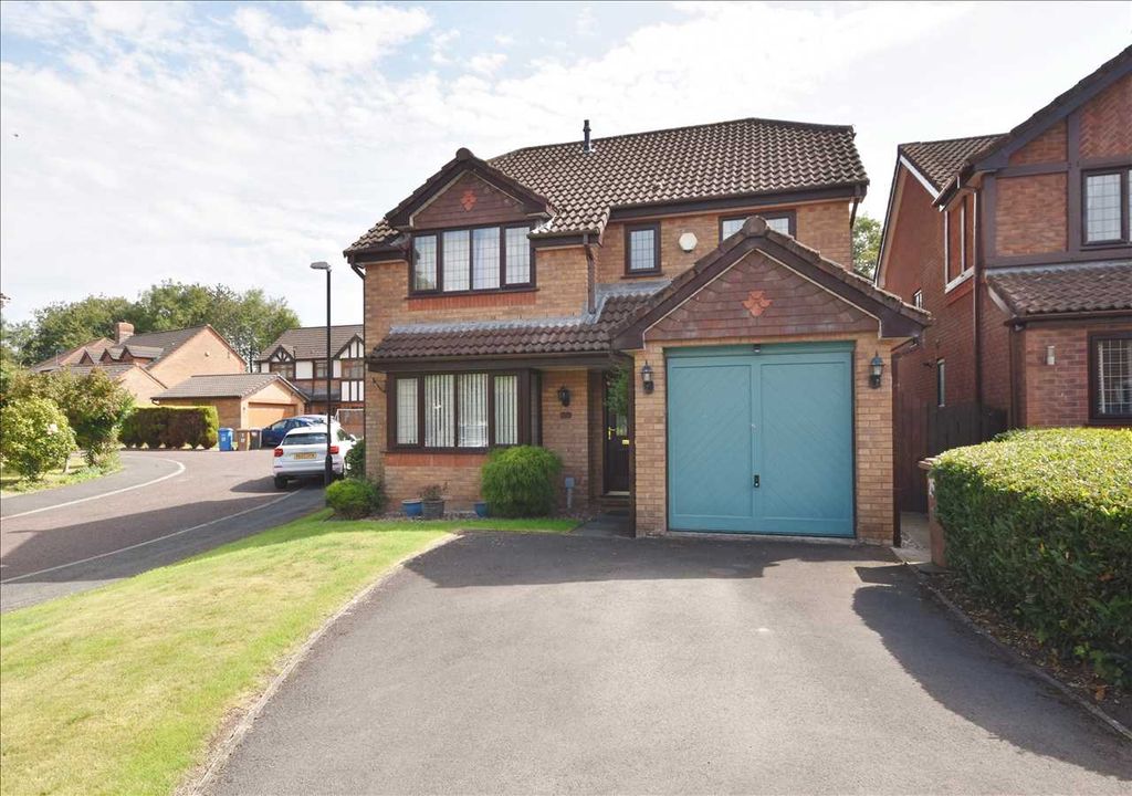 Property photo 2 of 24