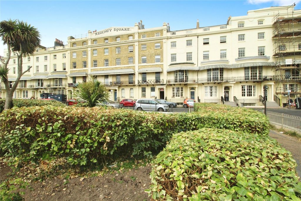 Property photo 1 of 17 Grade II Listed