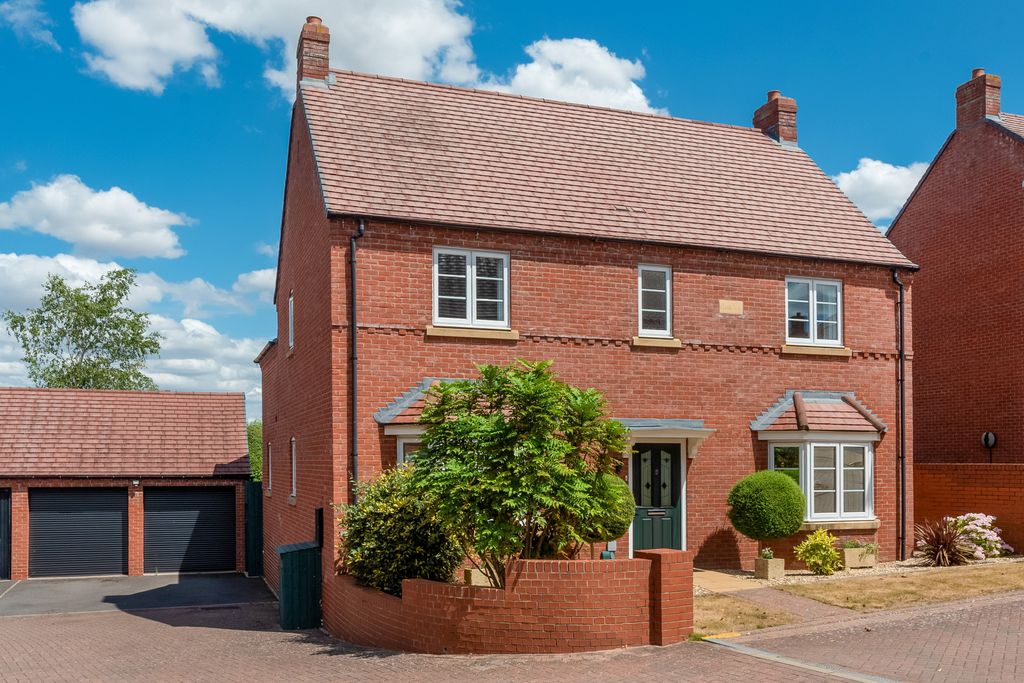 Property photo 1 of 23