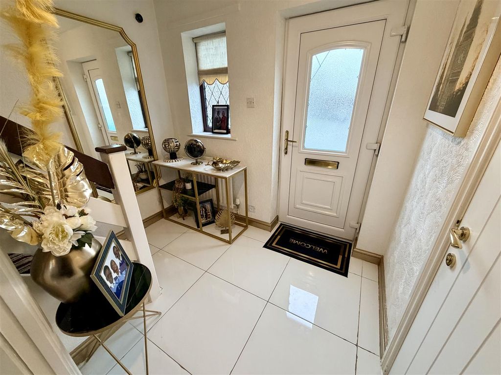 Property photo 2 of 17 Img_0817.Jpeg