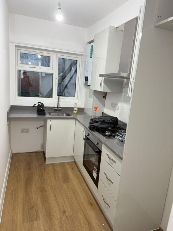 Property photo 1 of 3 Kitchen