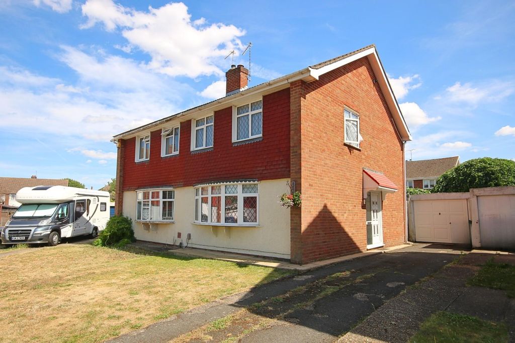 Property photo 1 of 17 Front.Jpg
