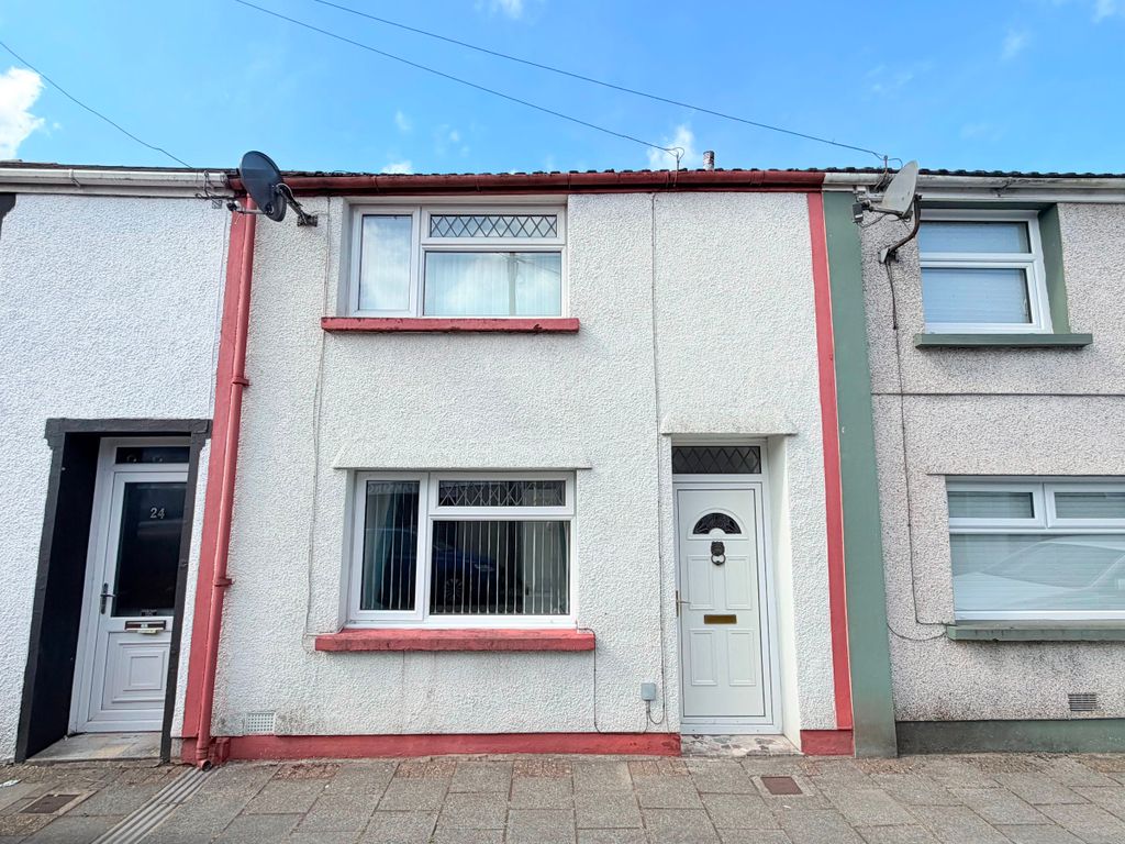 Property photo 1 of 8